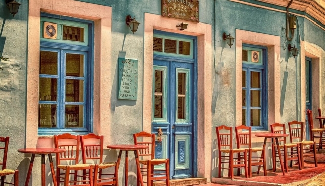 Grecia on the road: dalla Puglia all'Ellade in traghetto                                                     